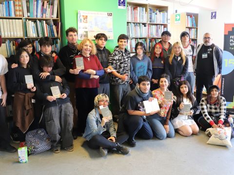 Autores participan en mediación lectora