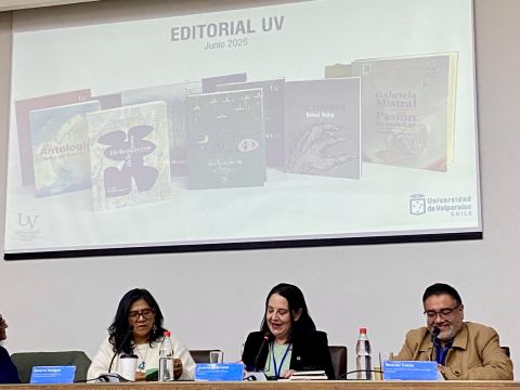 Sello UV estuvo presente en seminario internacional sobre desafíos de la edición universitaria